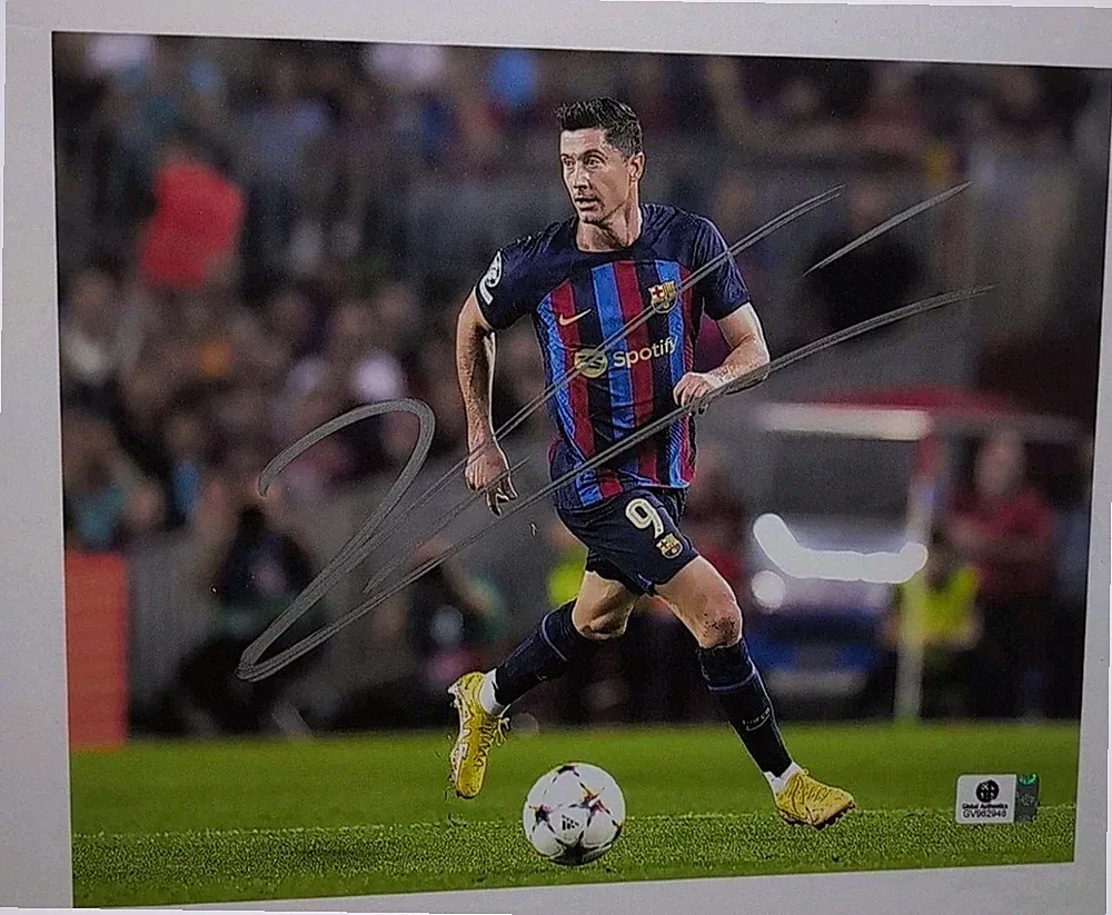 Robert Lewandowski Silver Ink Auto Autograph 8x10 Photo Signed E Gift